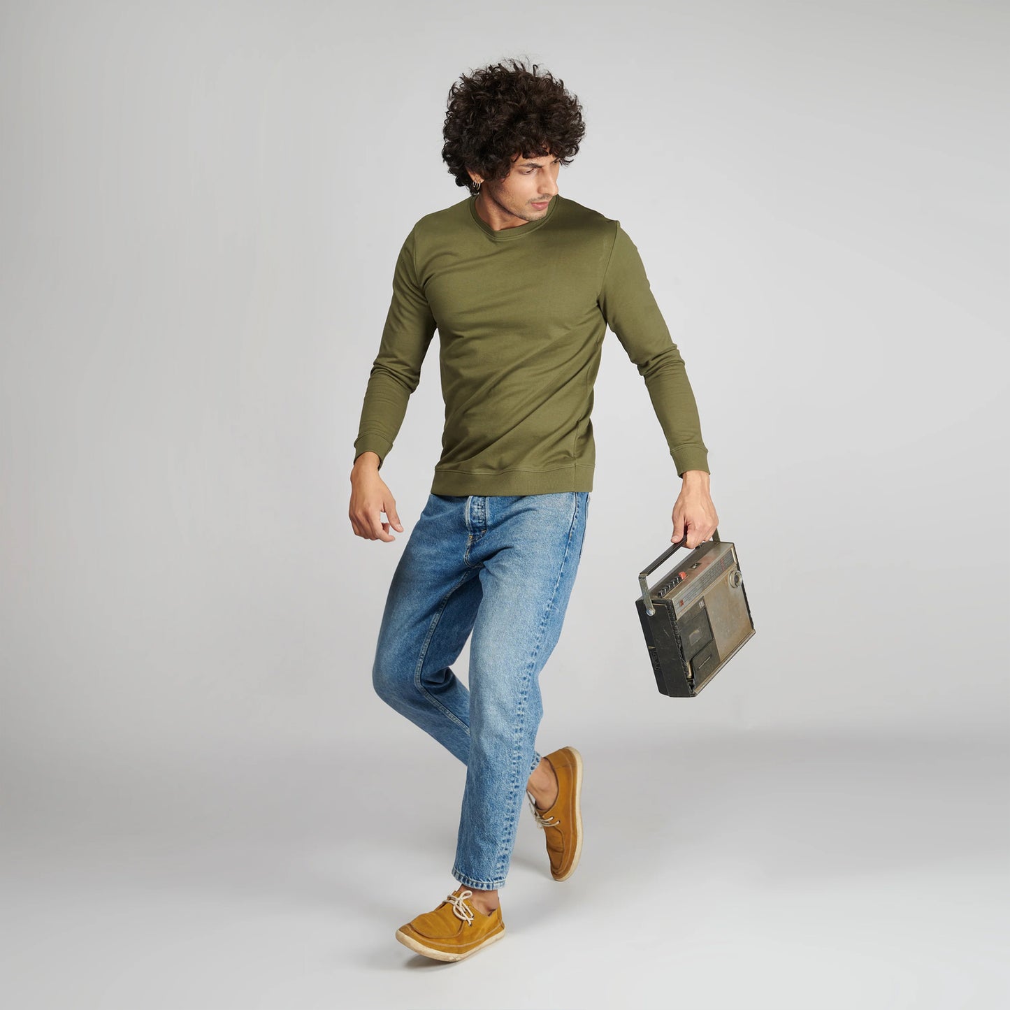 Basic Army Green Sweatshirt