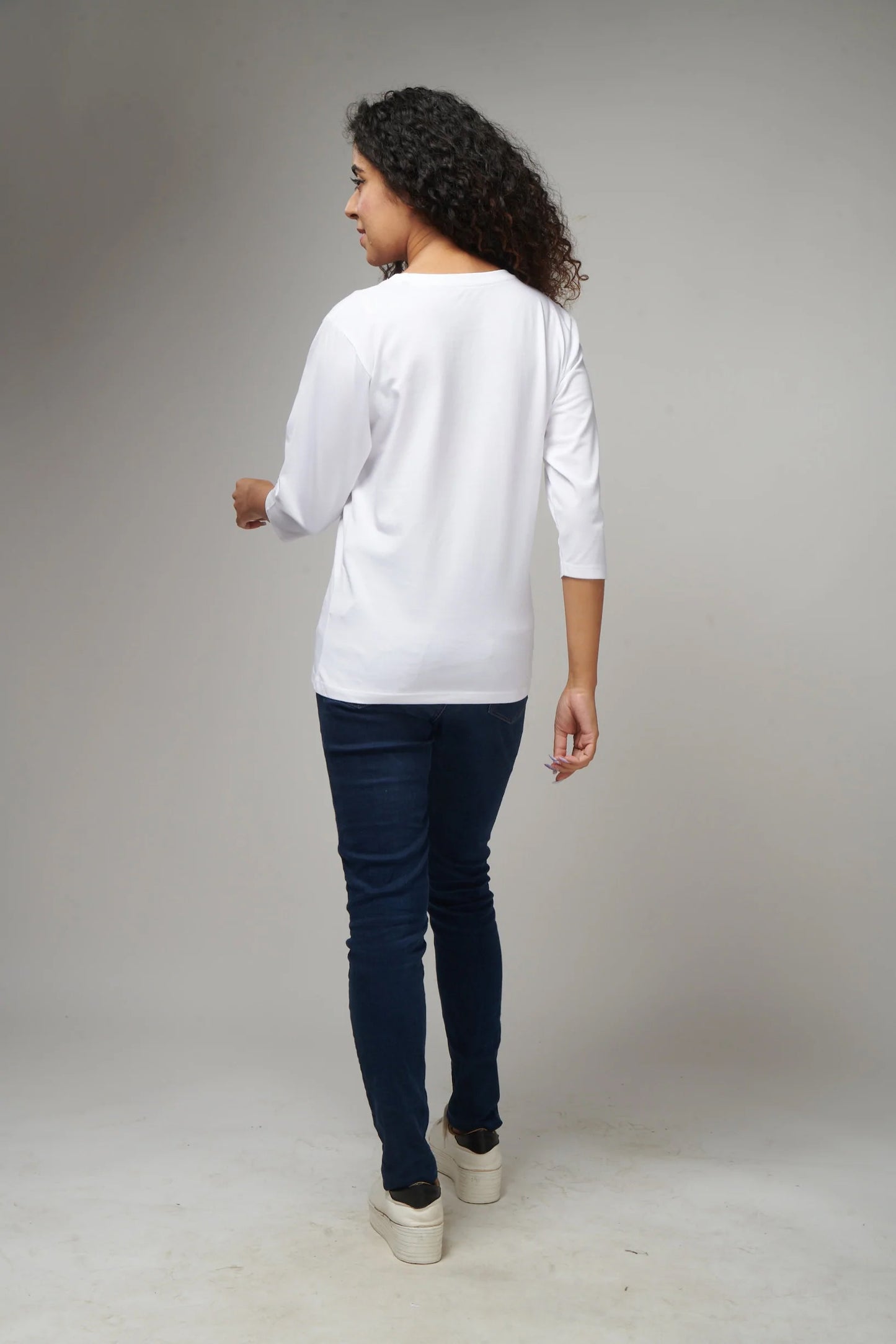 Women's Basic White Full Sleeves T-Shirt