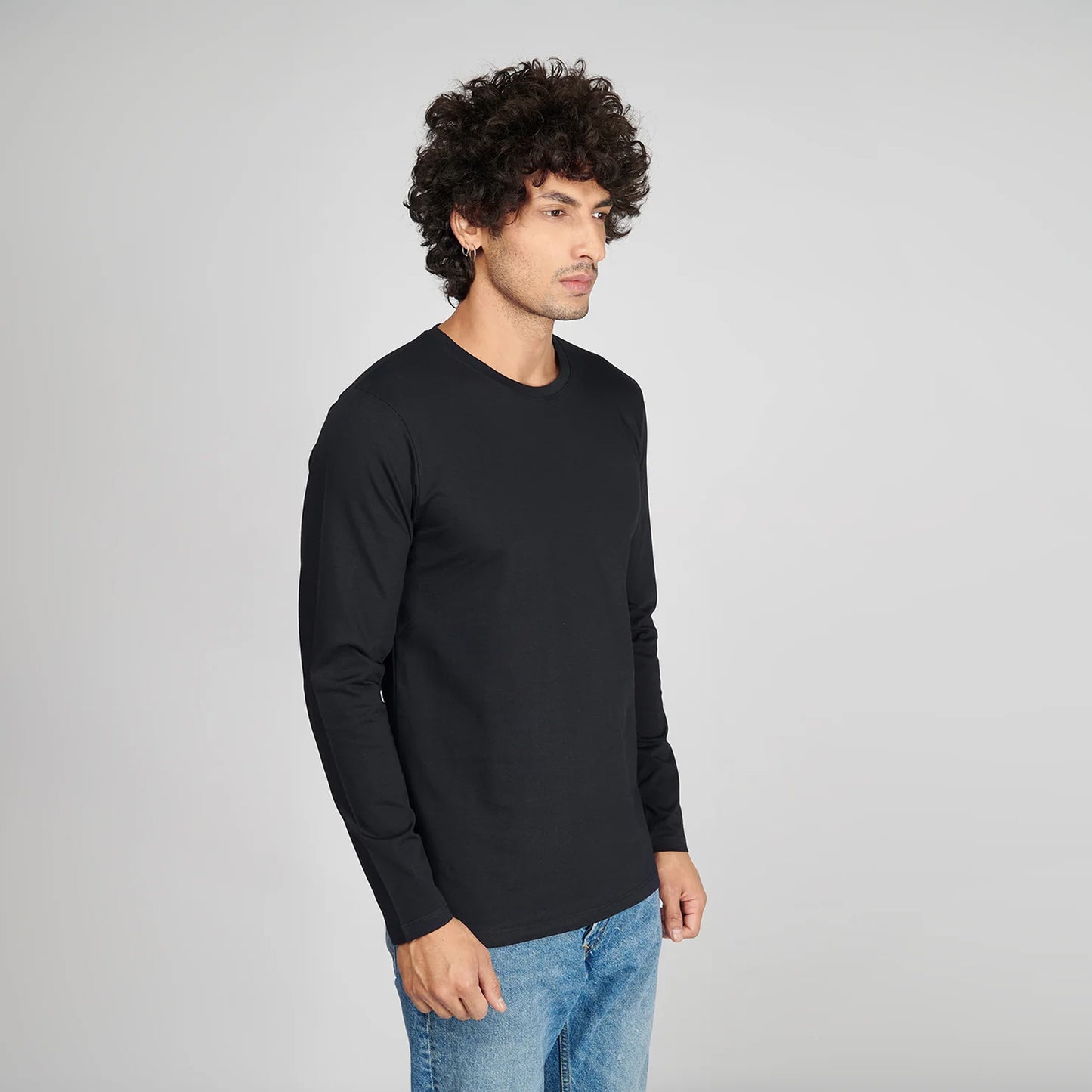 Basic Black Full Sleeves T-Shirt