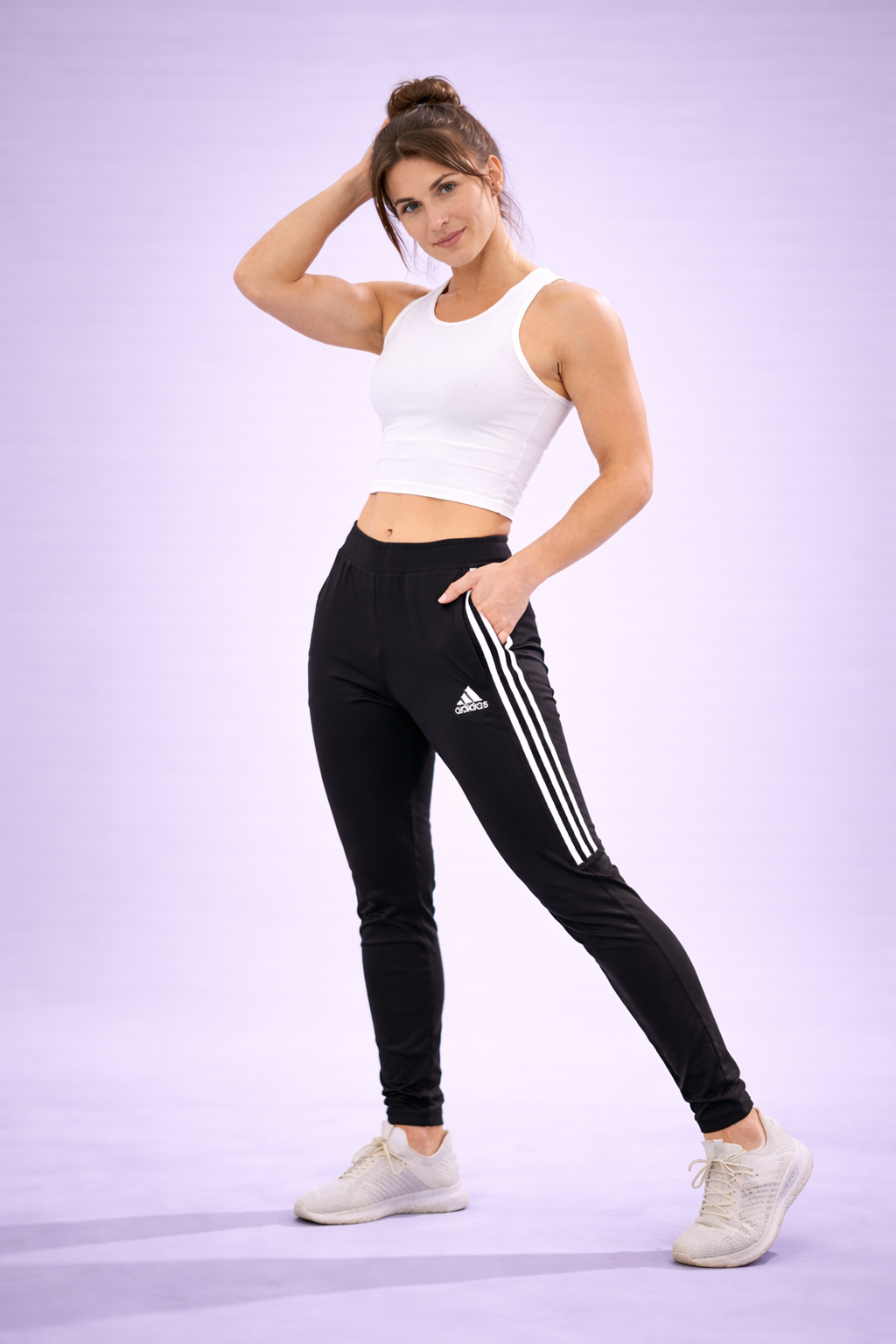 Unisex Dri-FIT 3-Stripe Pants – Black