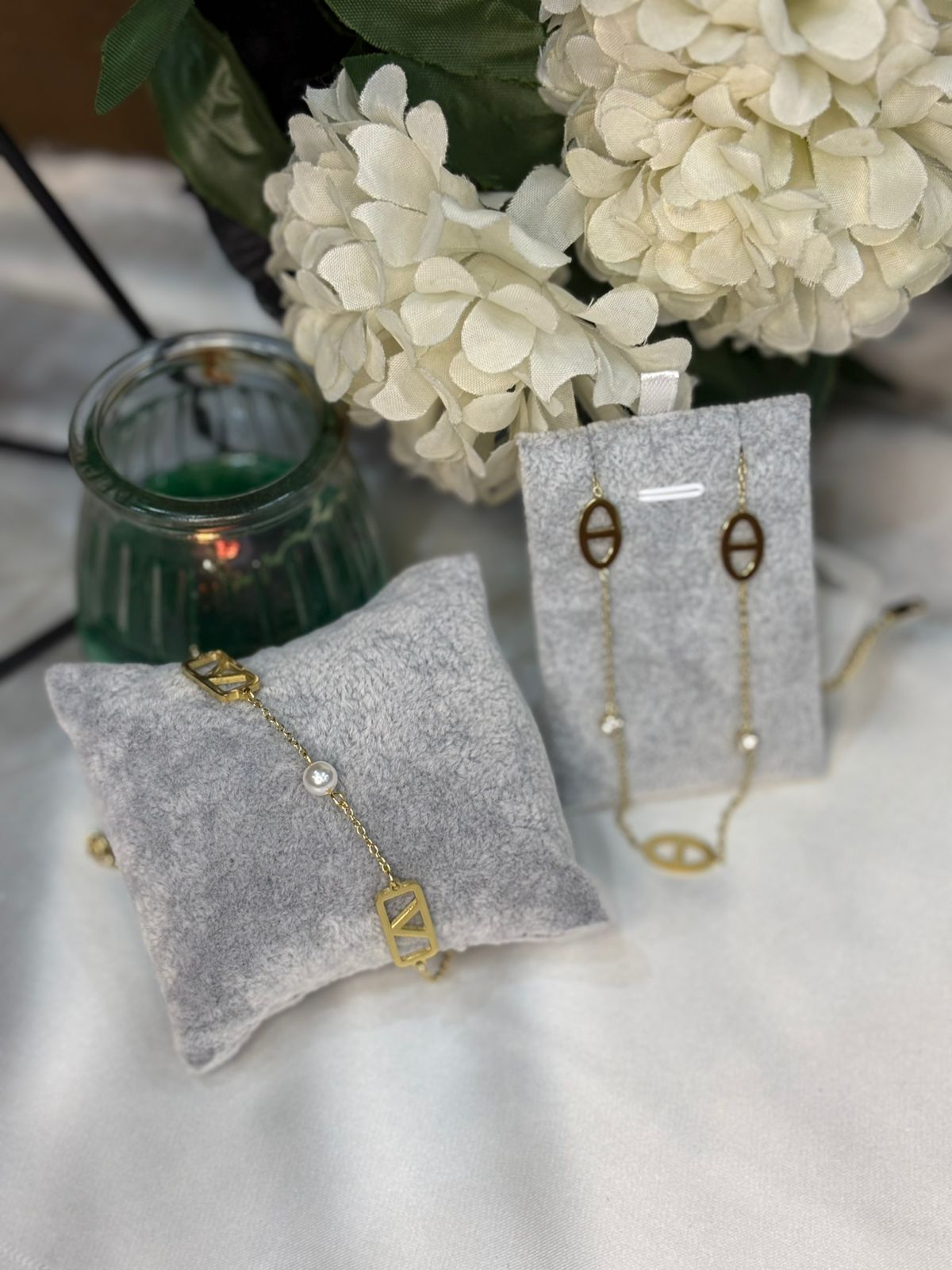 Bundle 17 – Lv Necklace & Bracelet Collection