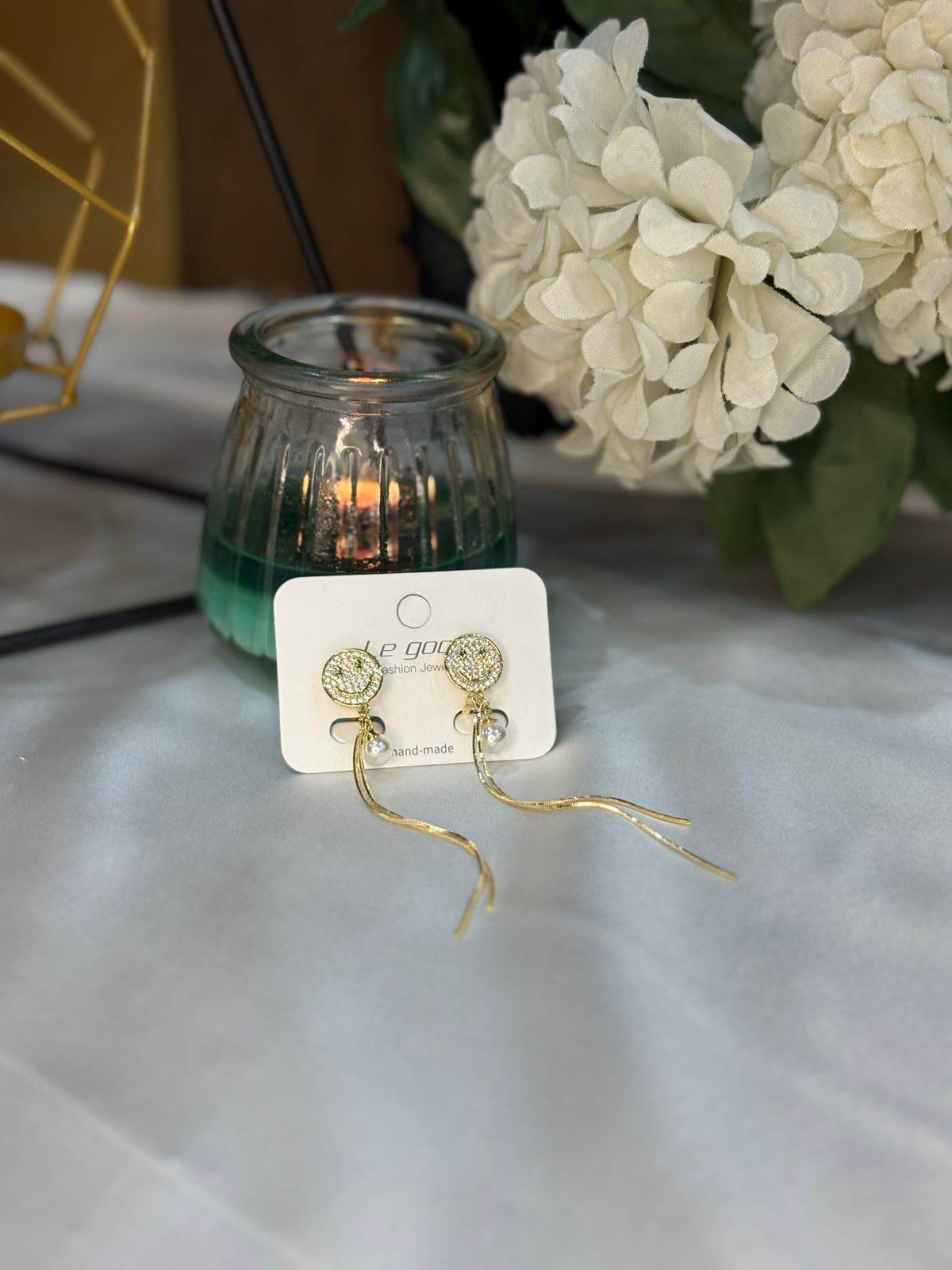 Bundle 18 – Smiley Face Jewelry Set