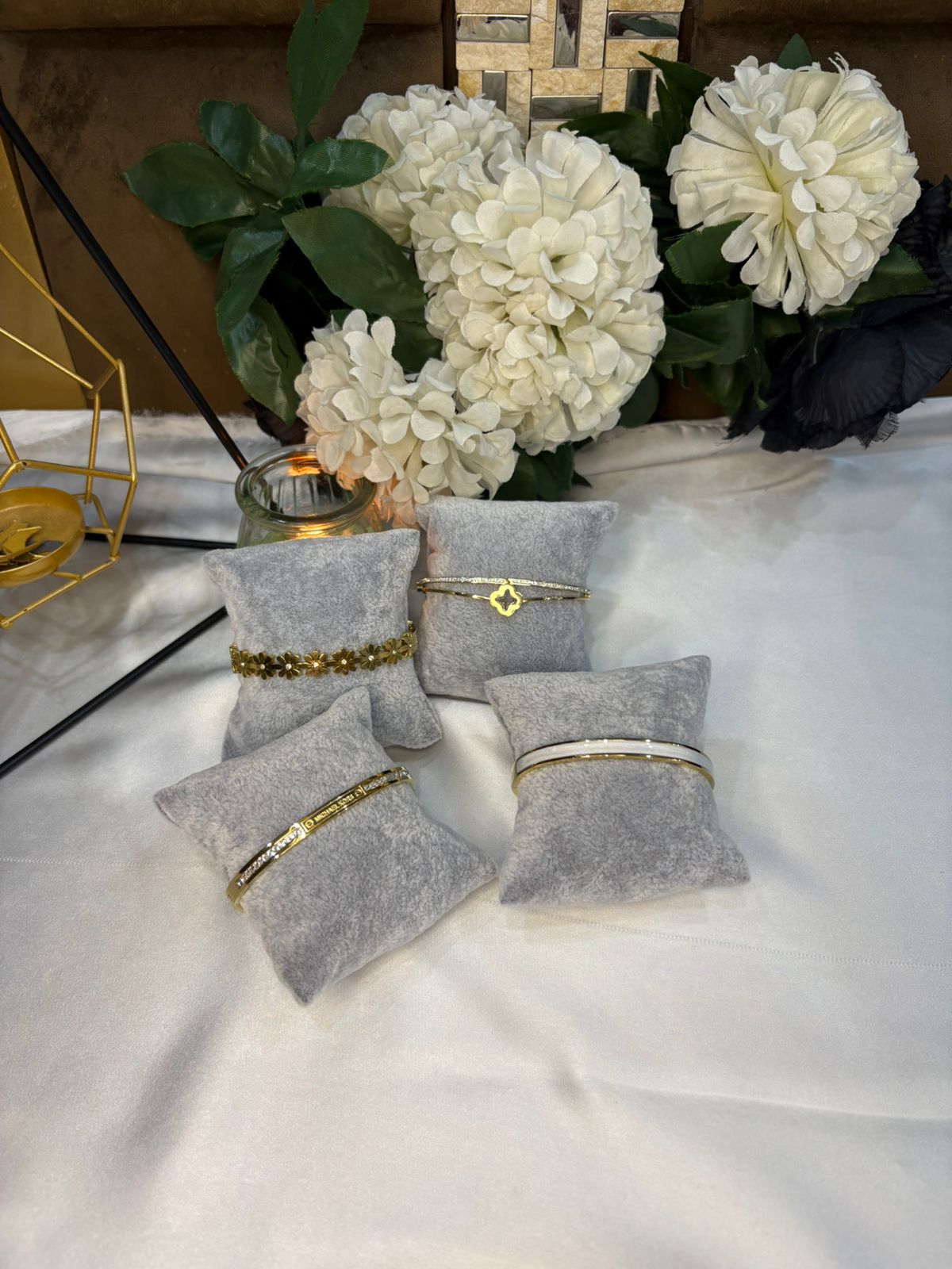 Bundle 05 – Luxury Hand Cuff Collection (Gold Edition)
