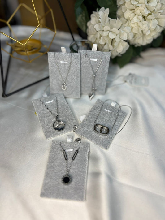 Bundle 10 – Elegant Silver Locket Collection